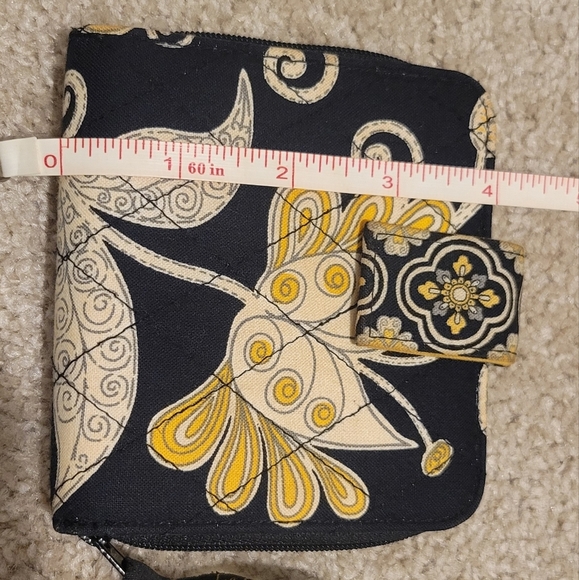 Vera Bradley wallet - Picture 6 of 8